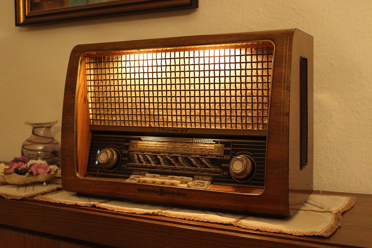 história do rádio